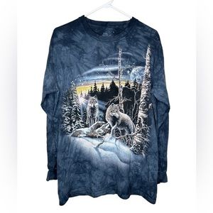 The mountain find 13 wolfs Y2k wild animal graphic long sleeve tee men’s size M